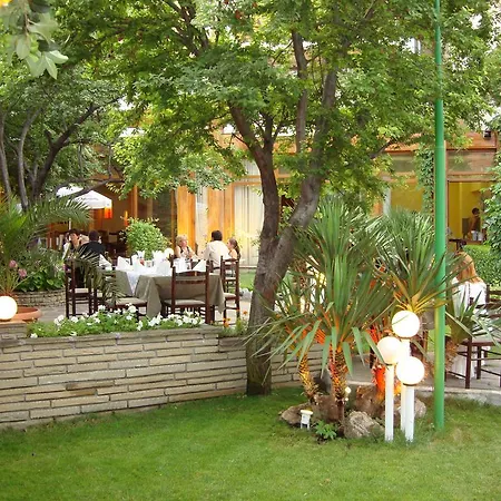 бозукова къща Къща за гости 4*